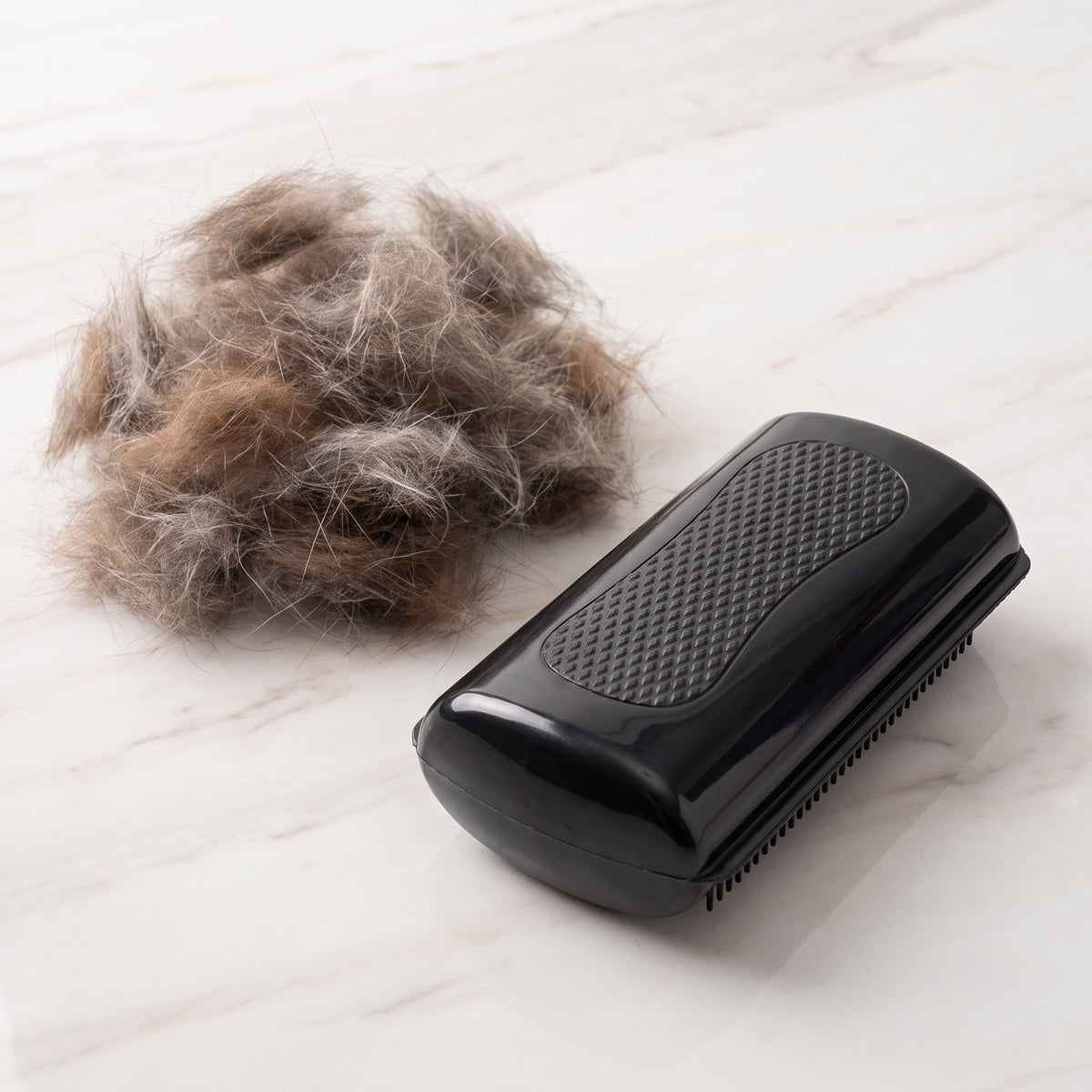 Peigne de toilettage double action