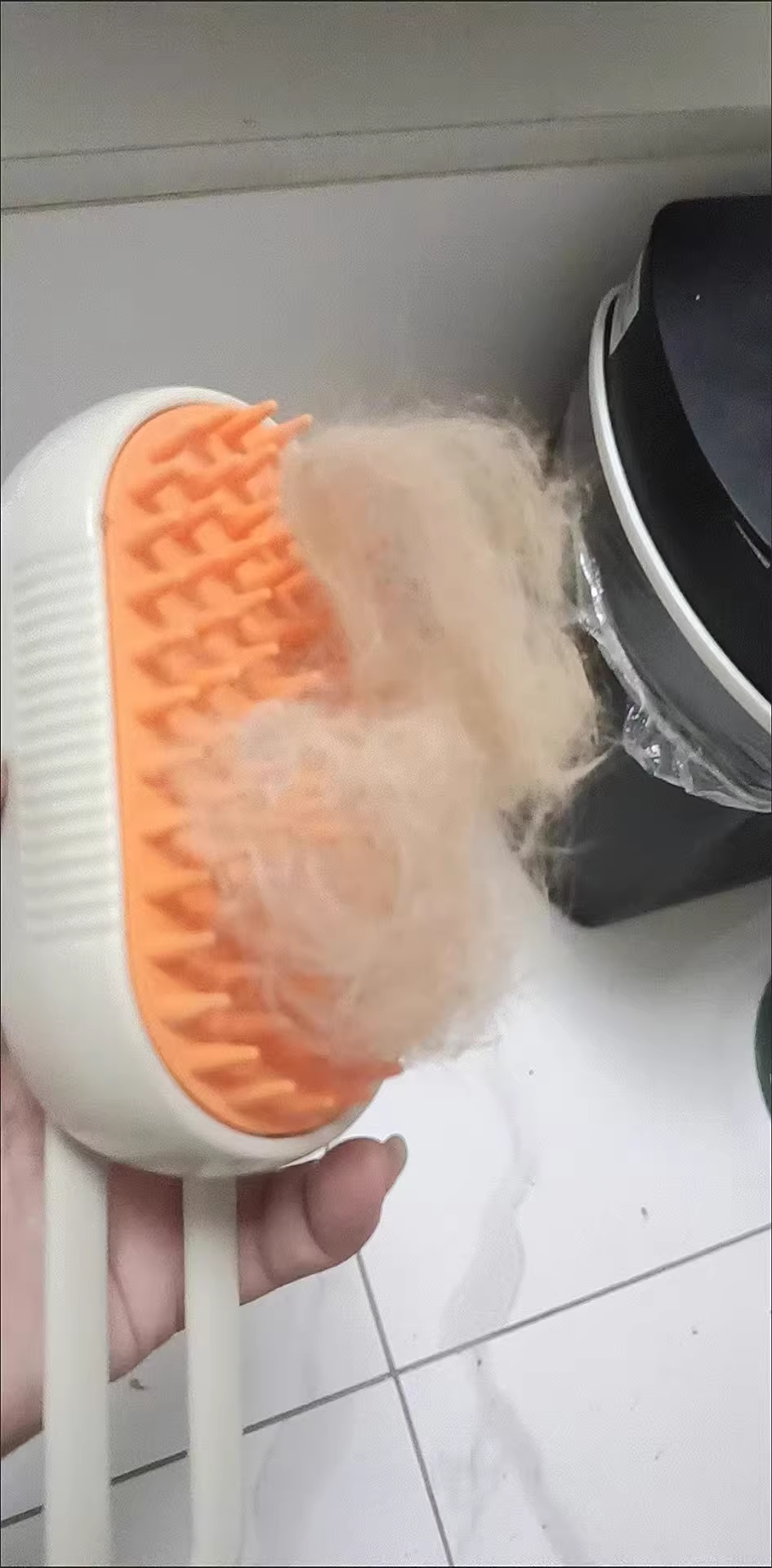 Brosse de massage et vaporisation